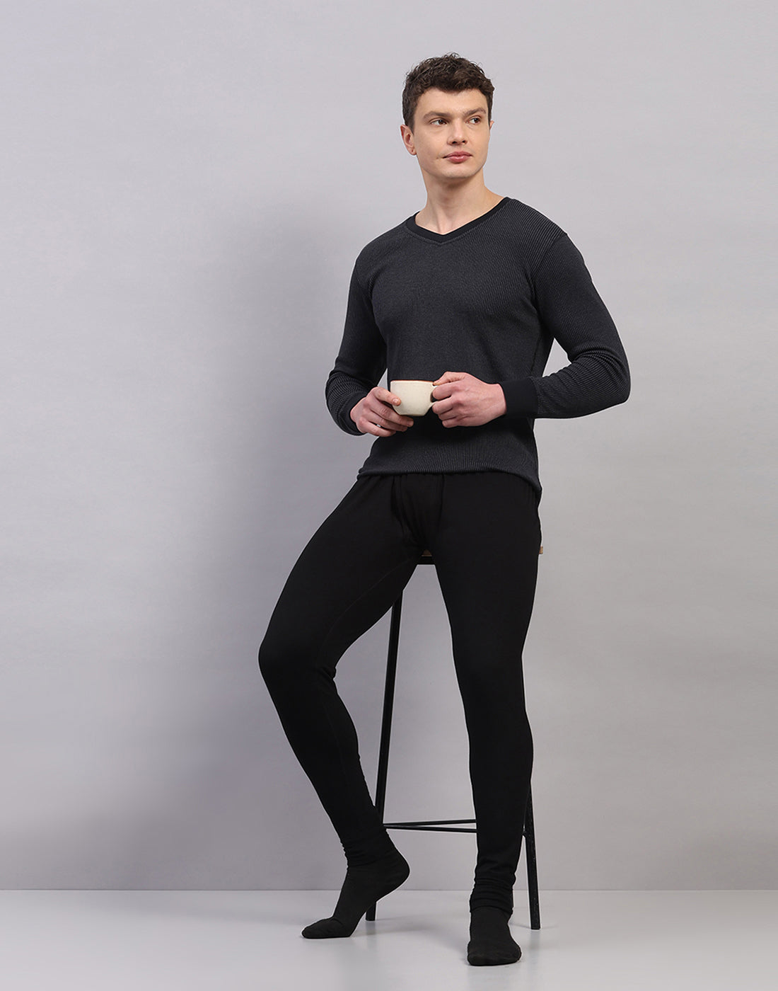 Men Black Solid V Neck Full Sleeve Thermal Vest
