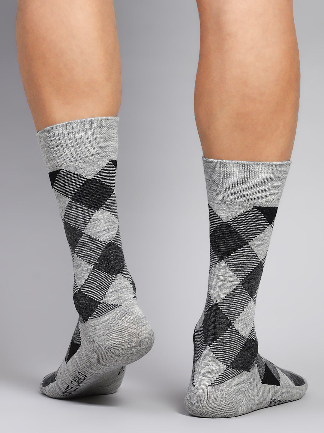 Men Cotton Blend Solid Calf Length Socks (1 Pair)