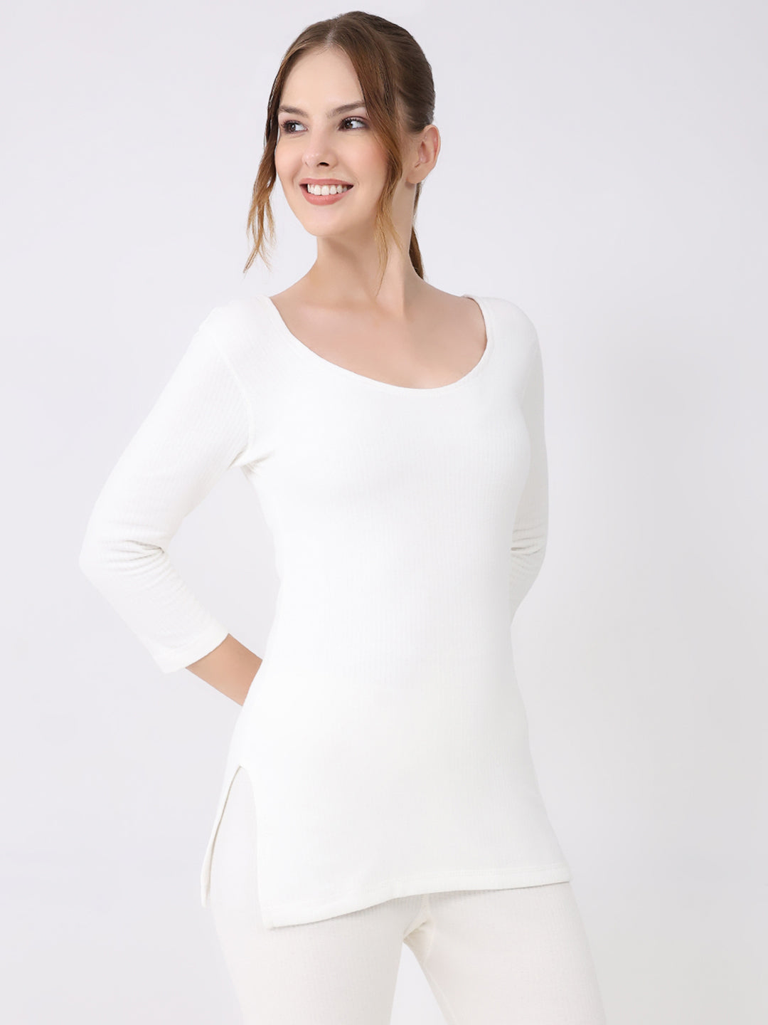 Women White Solid Round Neck 3/4th Sleeve Thermal Vest