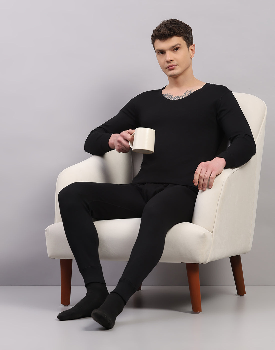 Men Black Solid Regular Fit Thermal Lower
