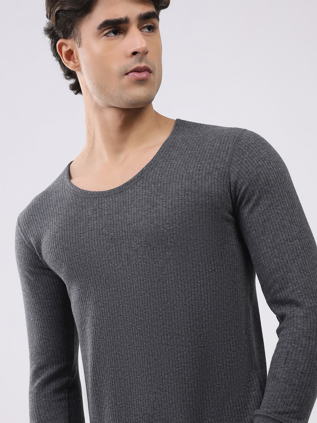 Men Charcoal Solid Round Neck Full Sleeve Thermal Vest