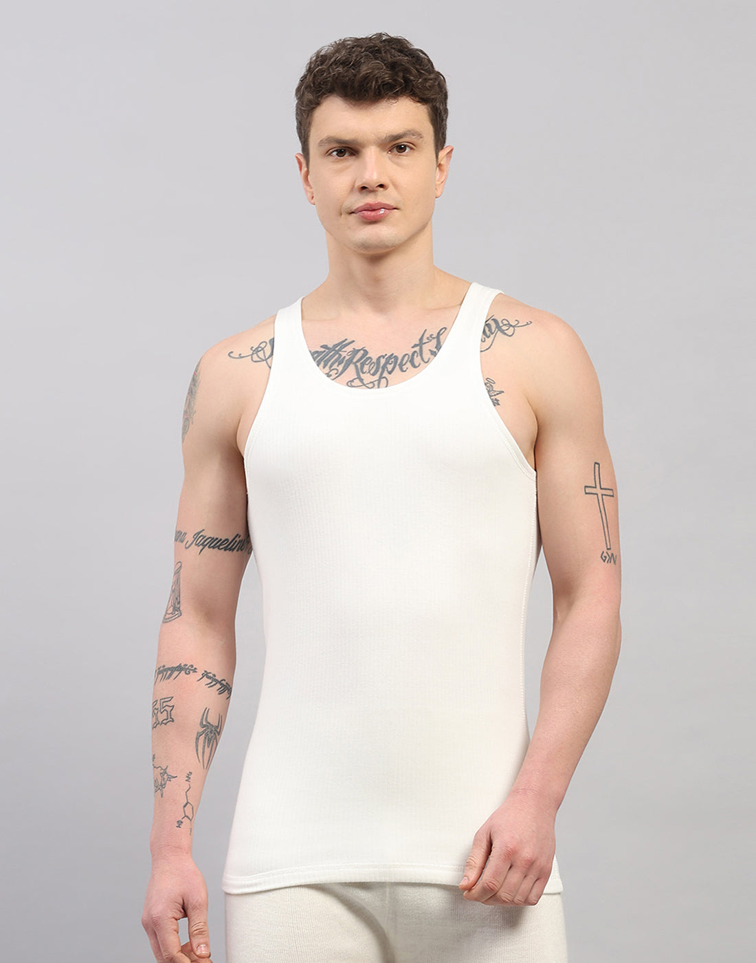 Men White Solid Round Neck Sleeveless Thermal Vest