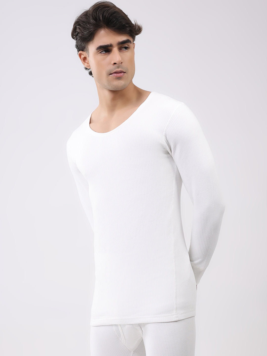 Men White Solid Round Neck Full Sleeve Thermal Vest