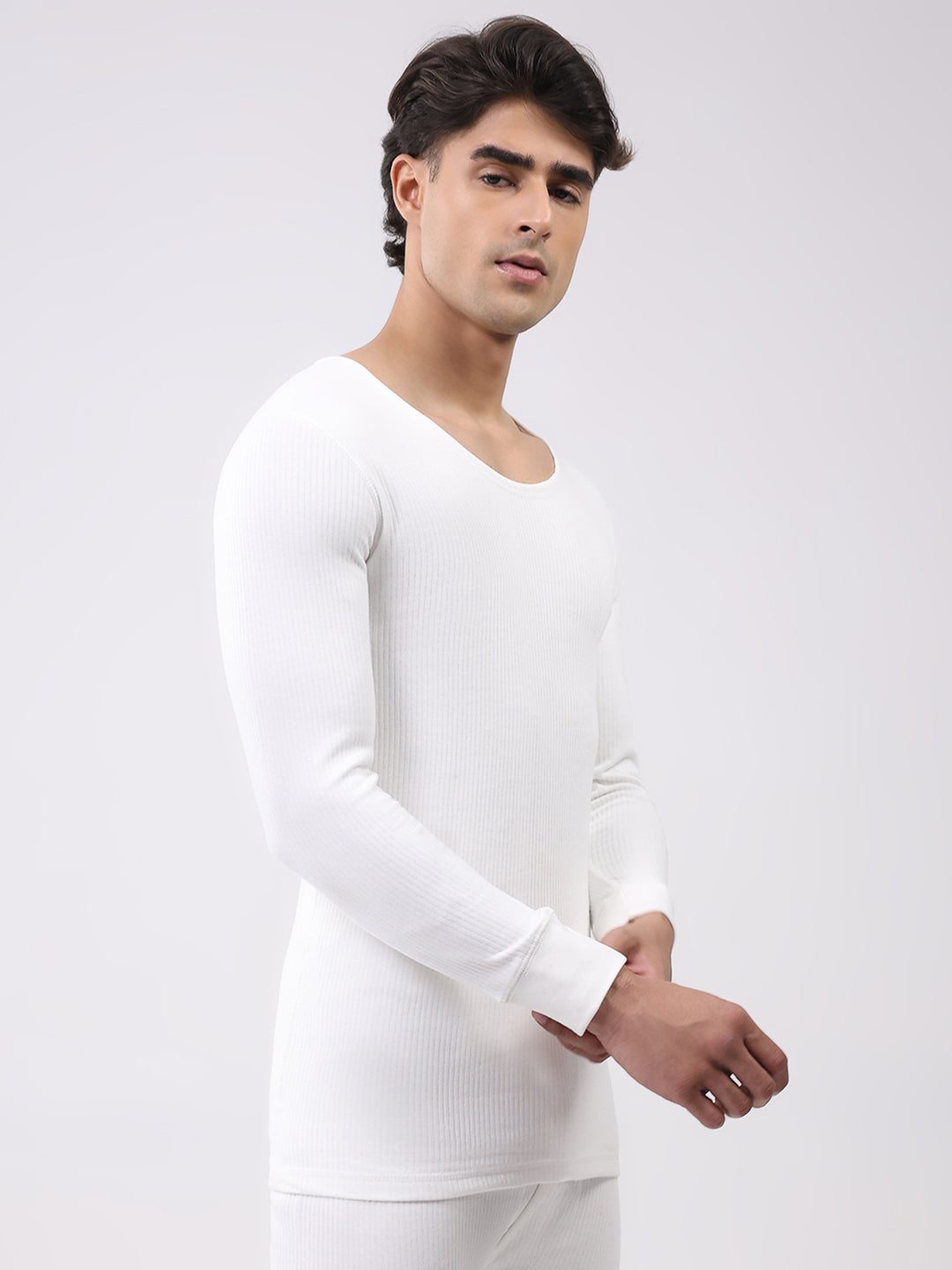 Men White Solid Round Neck Full Sleeve Thermal Vest