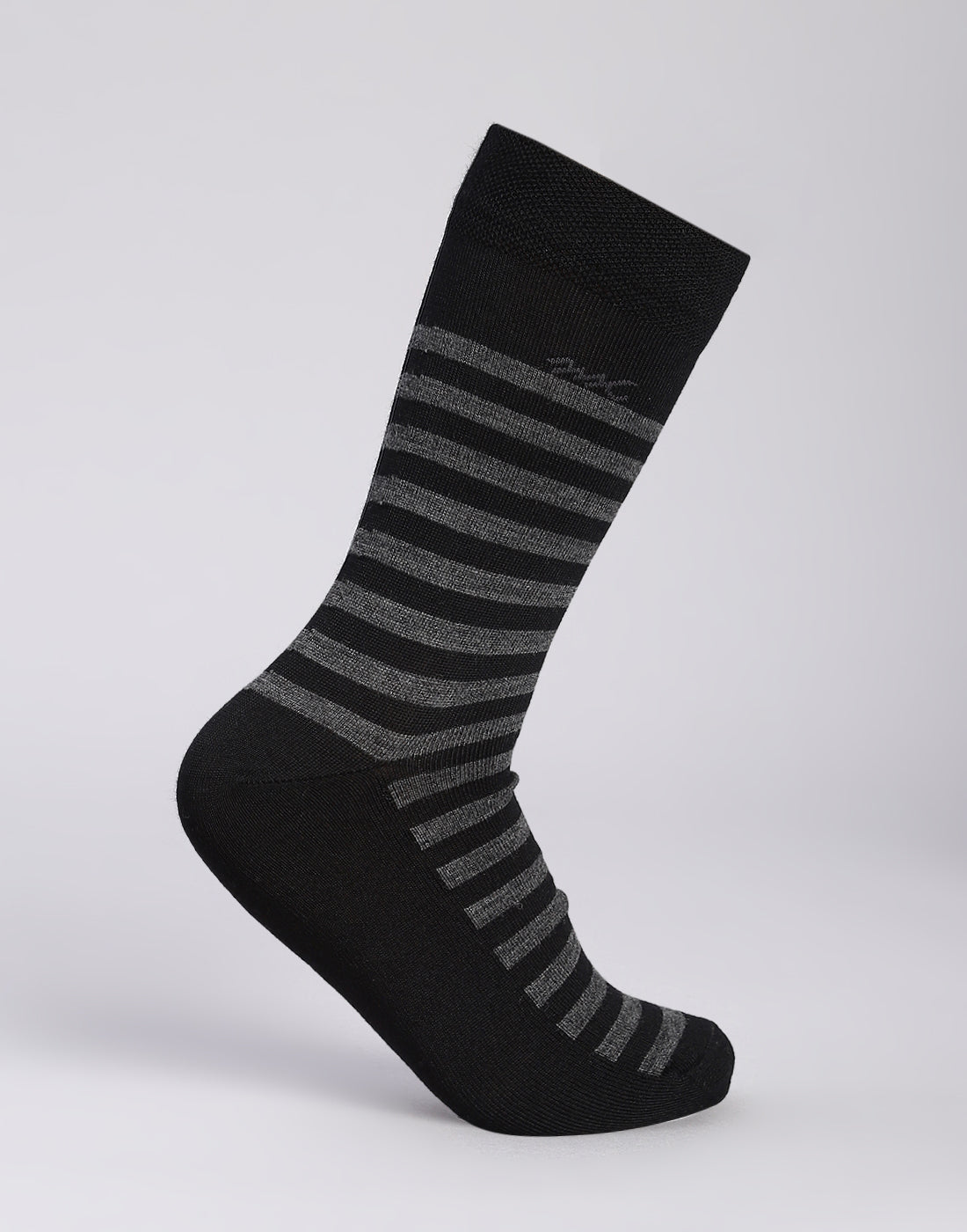 Men Cotton Blend Solid Calf Length Socks (1 Pair)