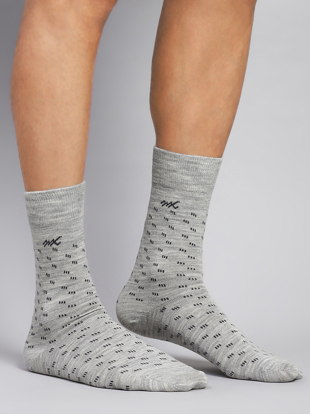 Men Cotton Blend Solid Calf Length Socks (1 Pair)
