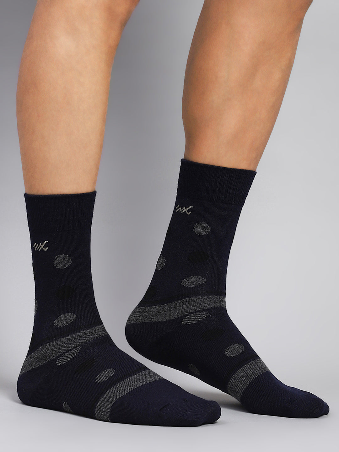 Men Cotton Blend Solid Calf Length Socks (1 Pair)