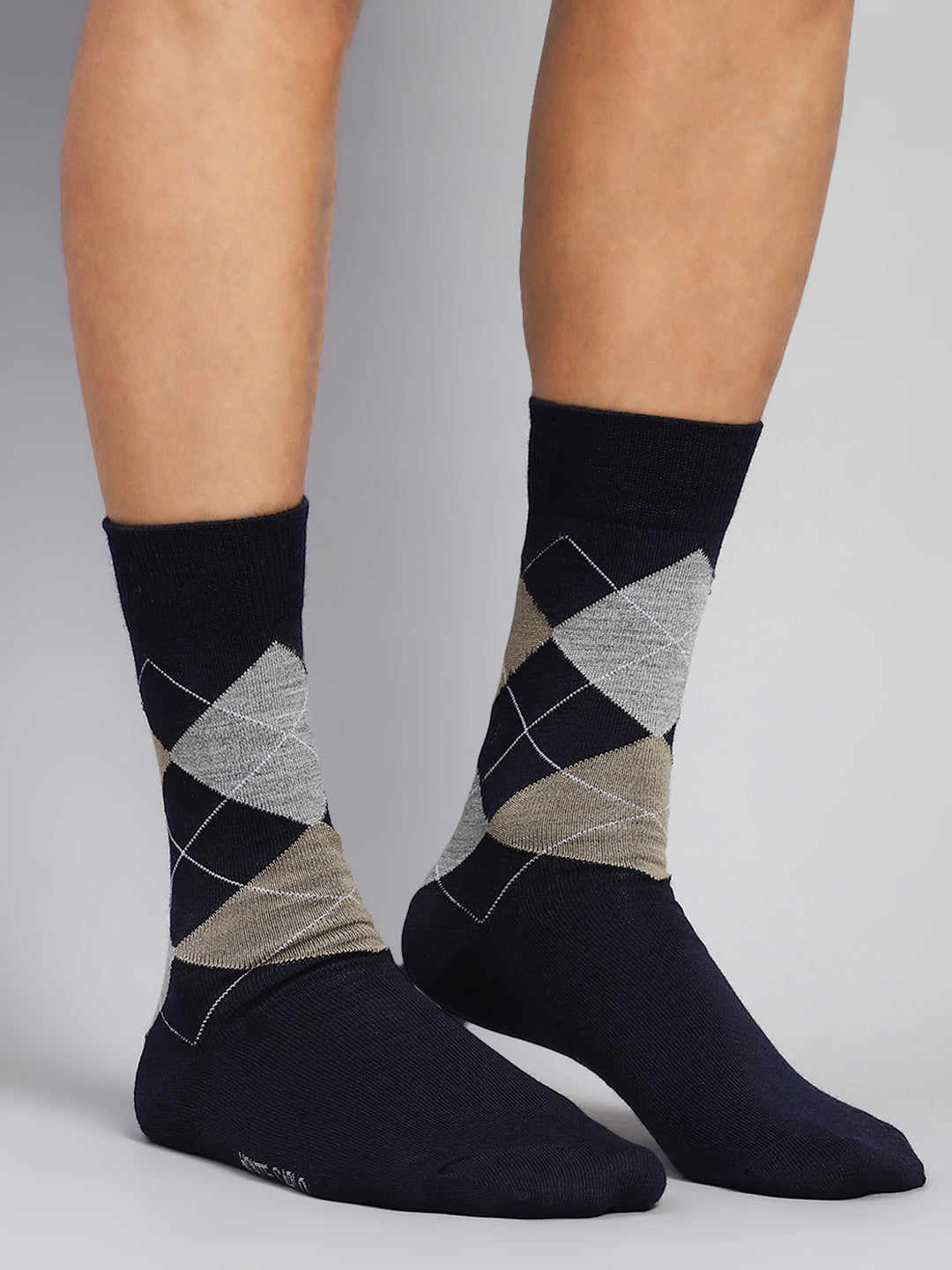 Men Cotton Blend Solid Calf Length Socks (1 Pair)