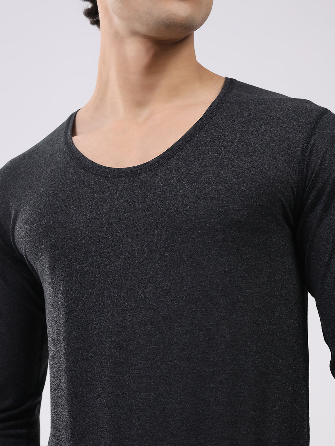 Men Charcoal Solid Round Neck Full Sleeve Thermal Vest