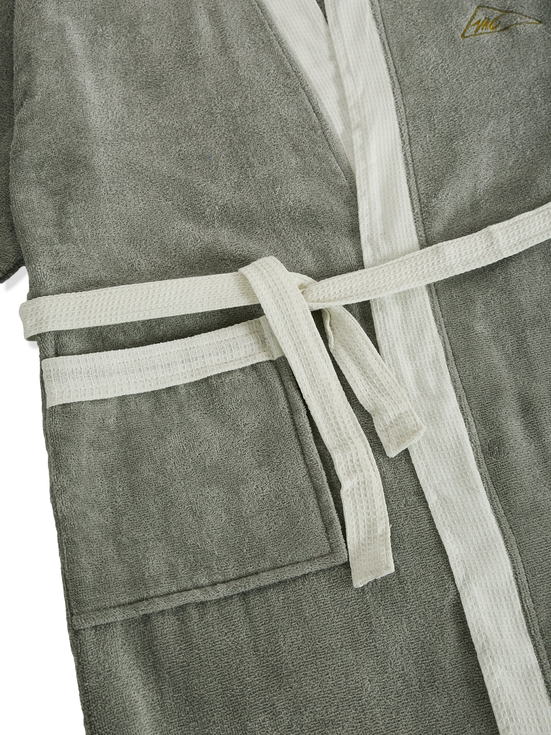 Monte Carlo Unisex Knee Length Solid Cotton Bath Robe 380 GSM with Belt and Pockets