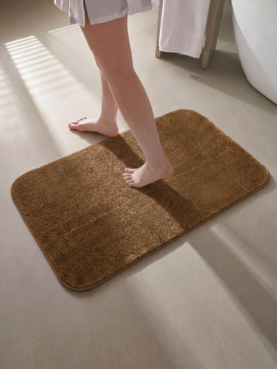 Monte Carlo Brown Solid Polyester 2000 GSM Soft and Absorbent Anti-Skid Bath Mat