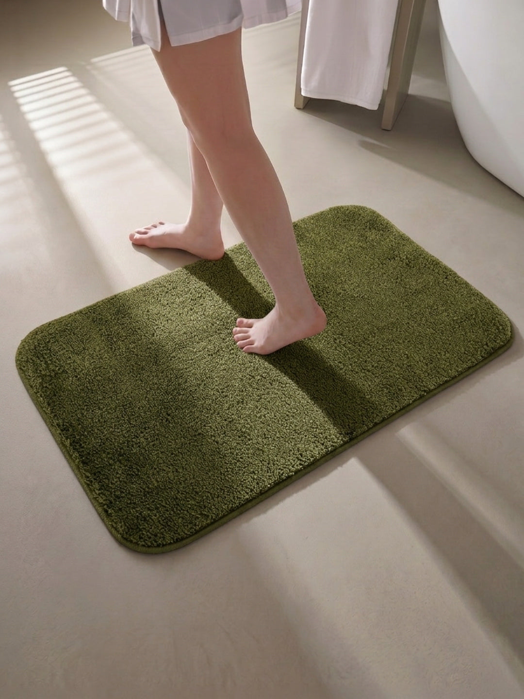 Monte Carlo Olive Solid Polyester 2000 GSM Soft and Absorbent Anti-Skid Bath Mat