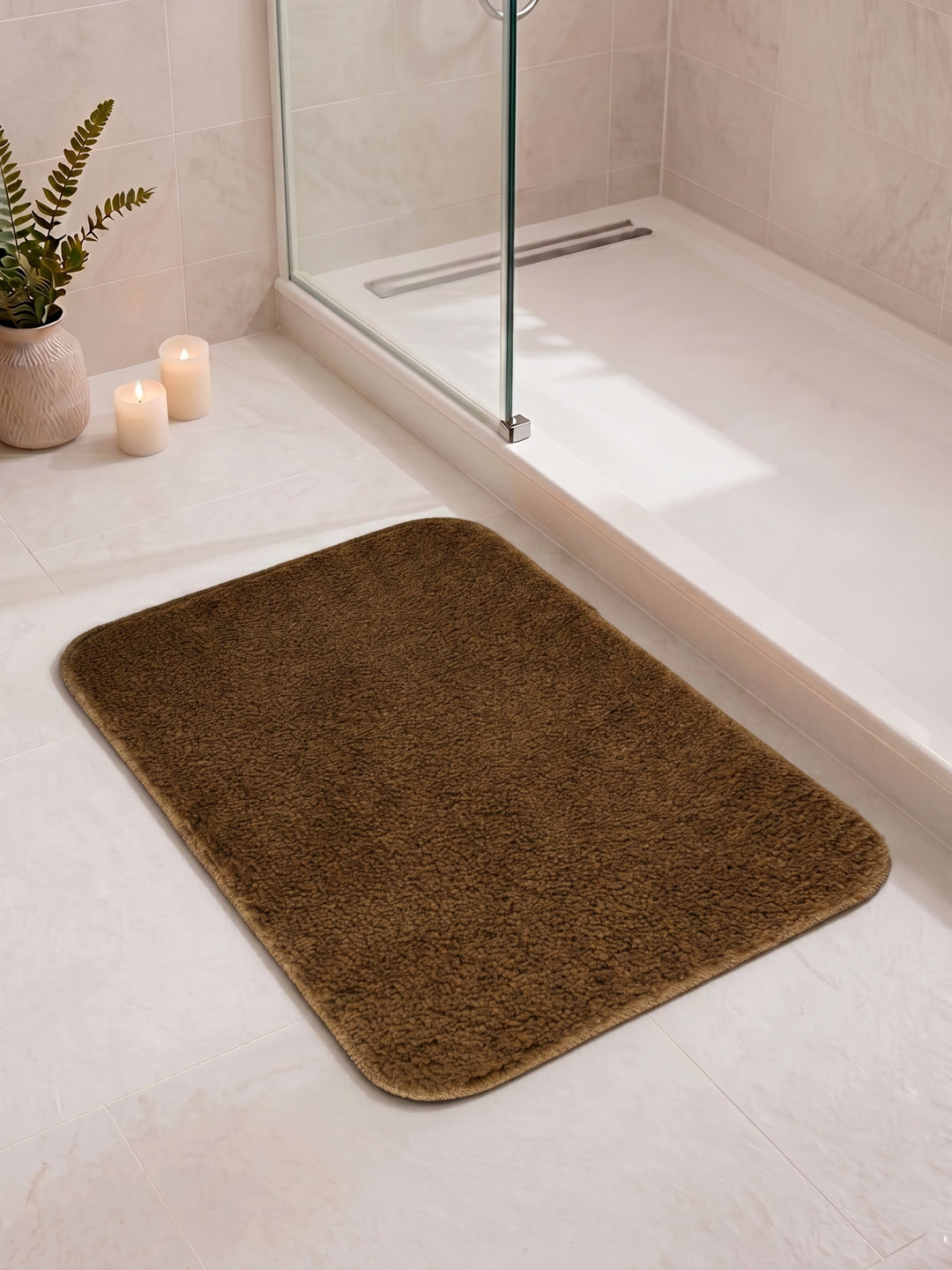Monte Carlo Brown Solid Polyester 2000 GSM Soft and Absorbent Anti-Skid Bath Mat
