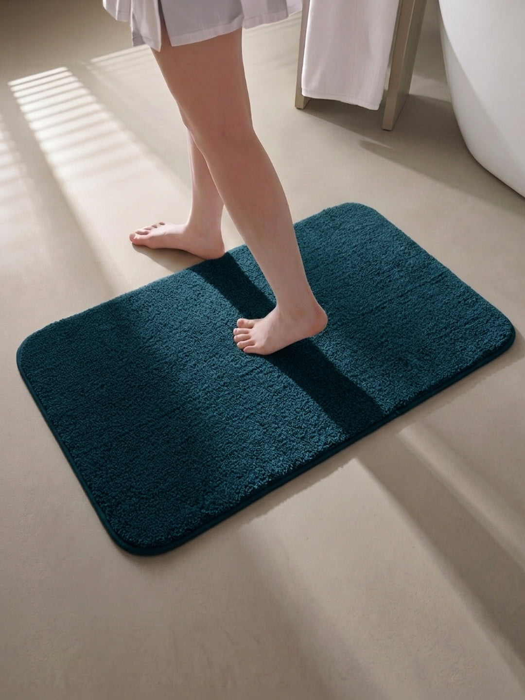 Monte Carlo Teal Blue Solid Polyester 2000 GSM Soft and Absorbent Anti-Skid Bath Mat