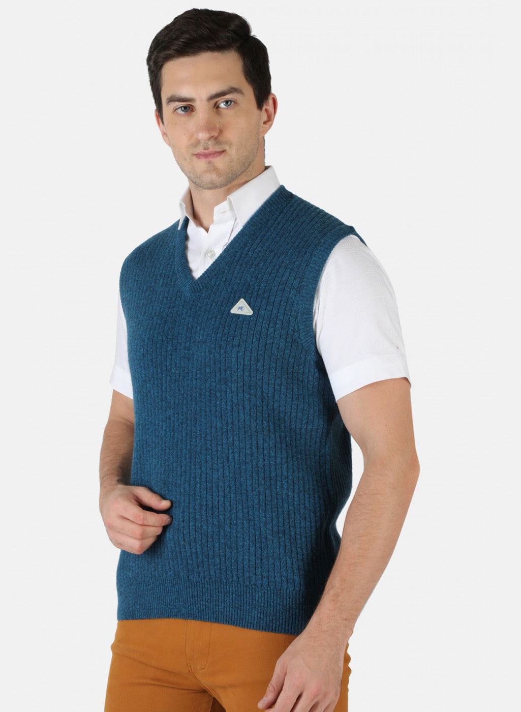 Men Blue Solid Sweater