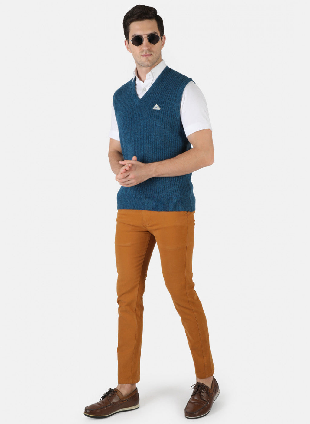Men Blue Solid Sweater