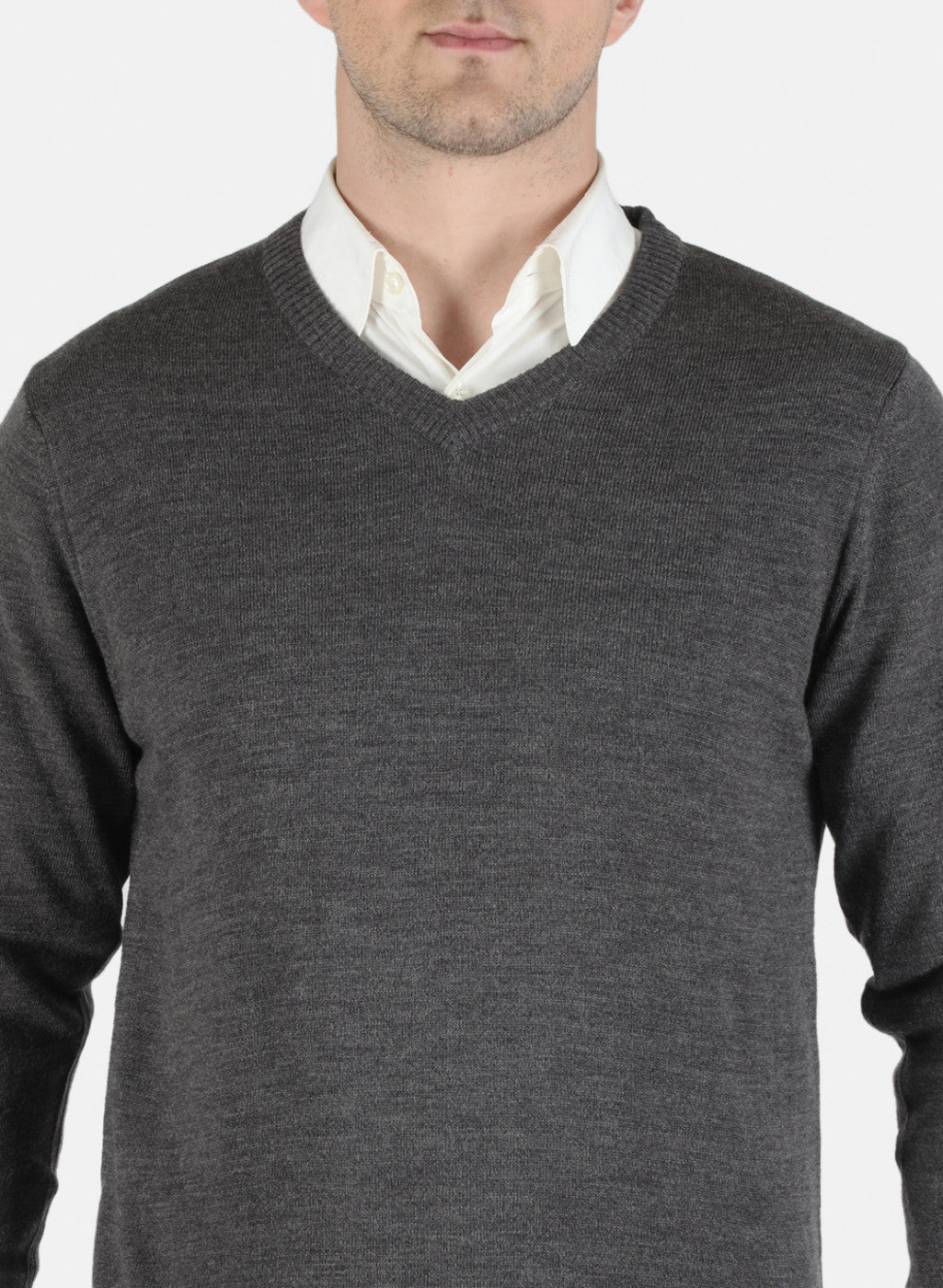 Men Grey Solid Pullover