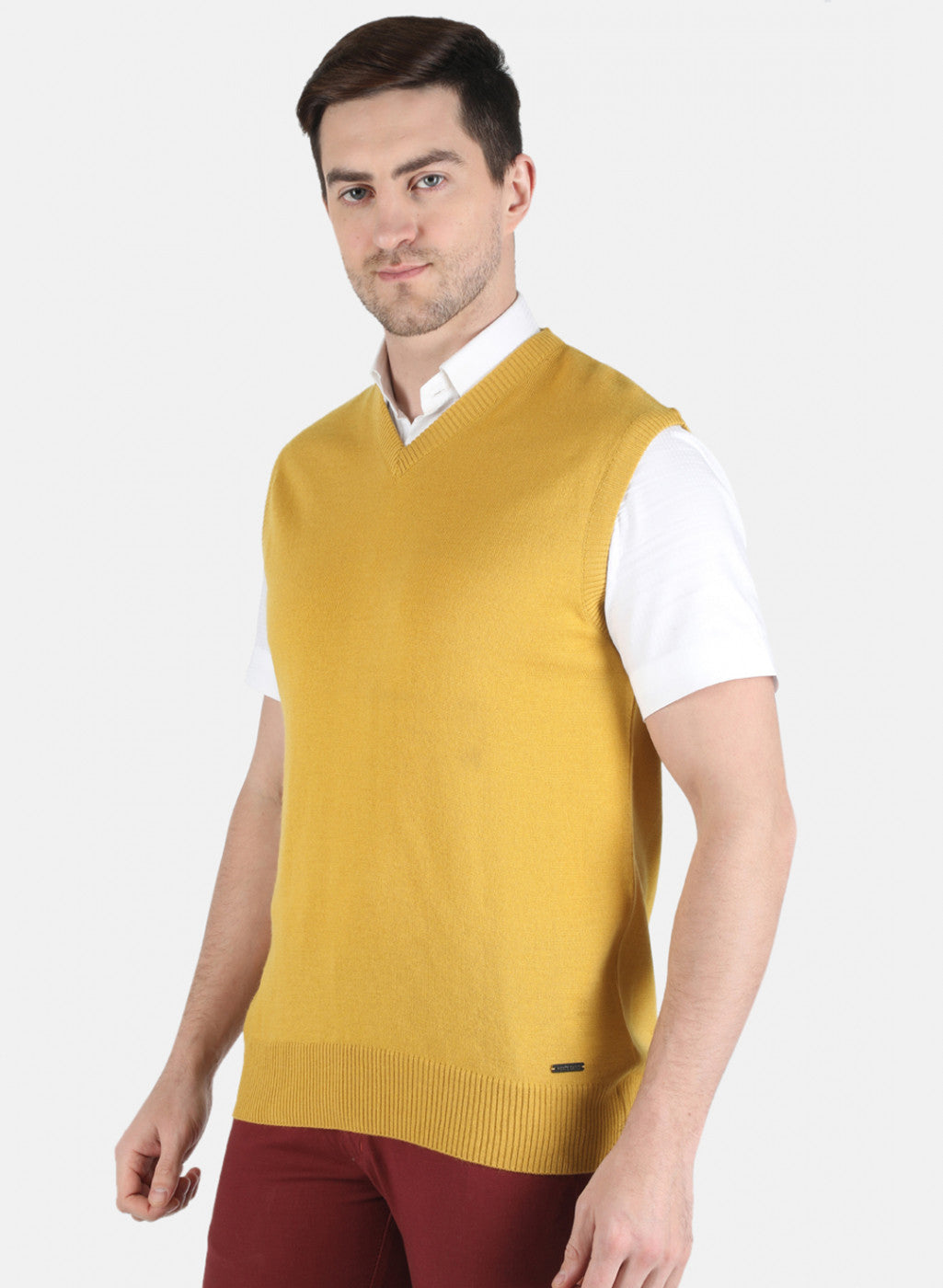 Men Yellow Solid Sweater