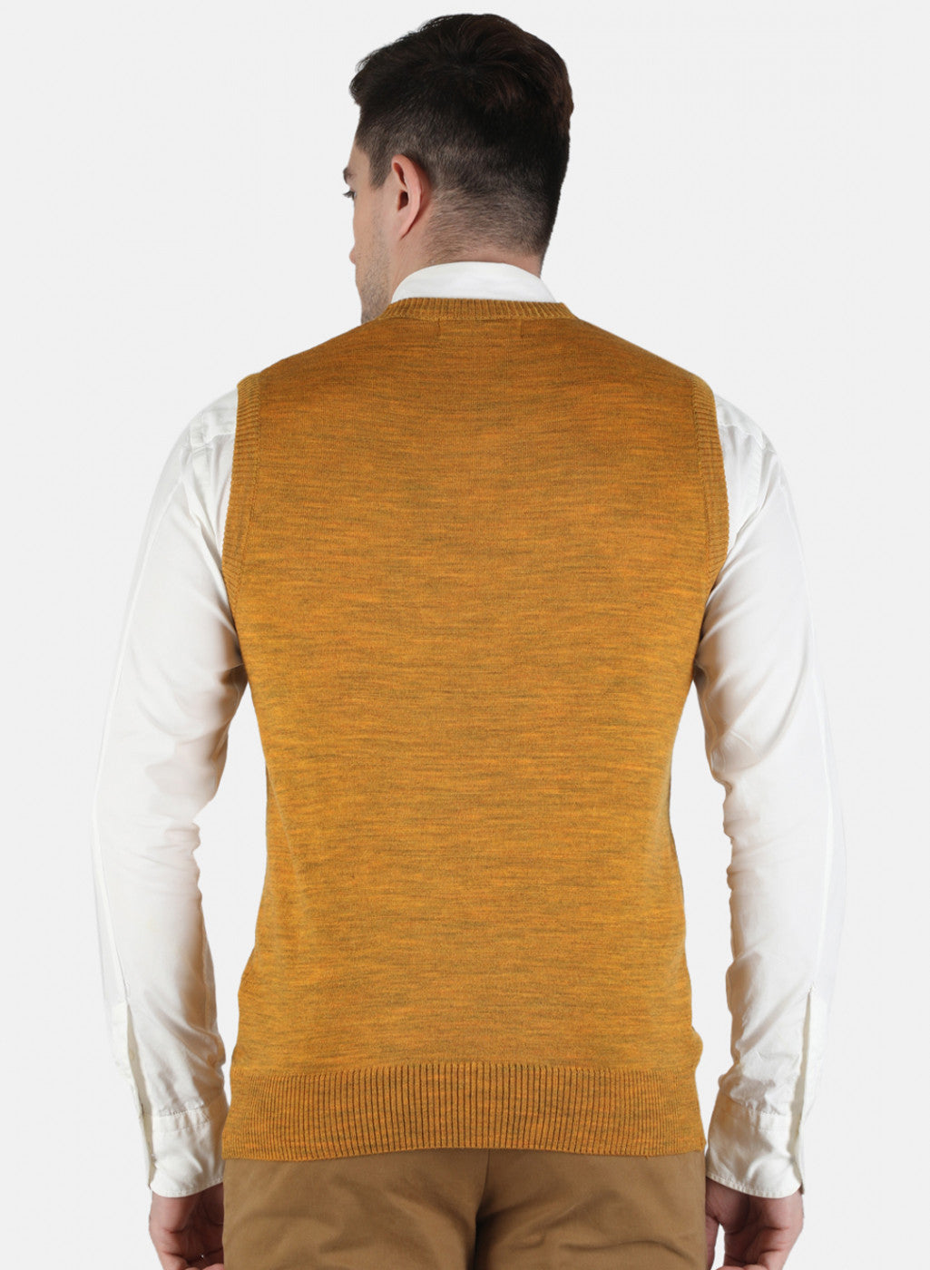 Men Yellow Solid Sweater