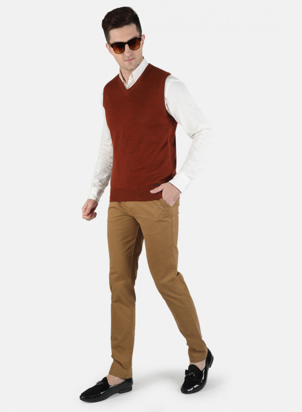 Men Brown Solid Sweater