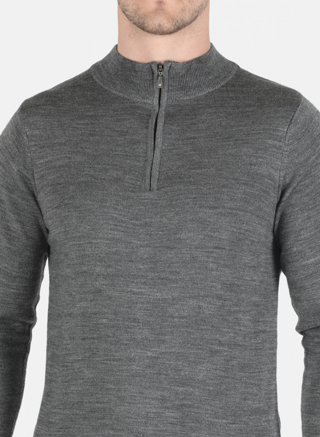 Men Grey Solid Pullover