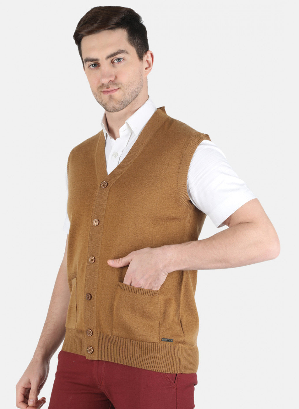Men Brown Solid Cardigan