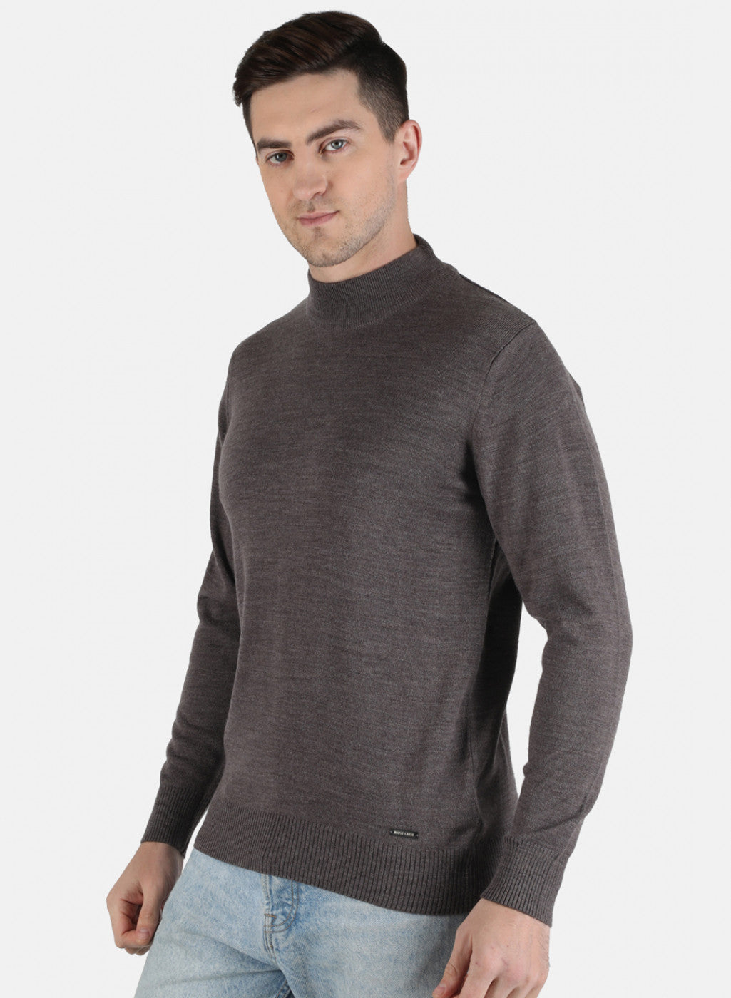 Men Brown Solid Pullover