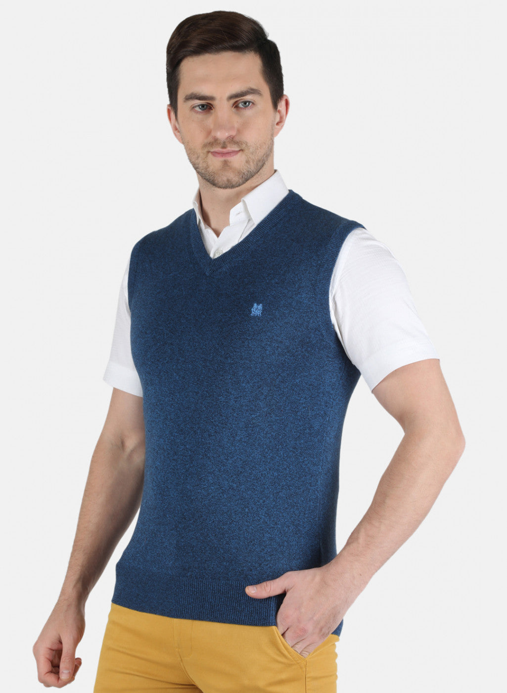 Men Blue Solid Sweater