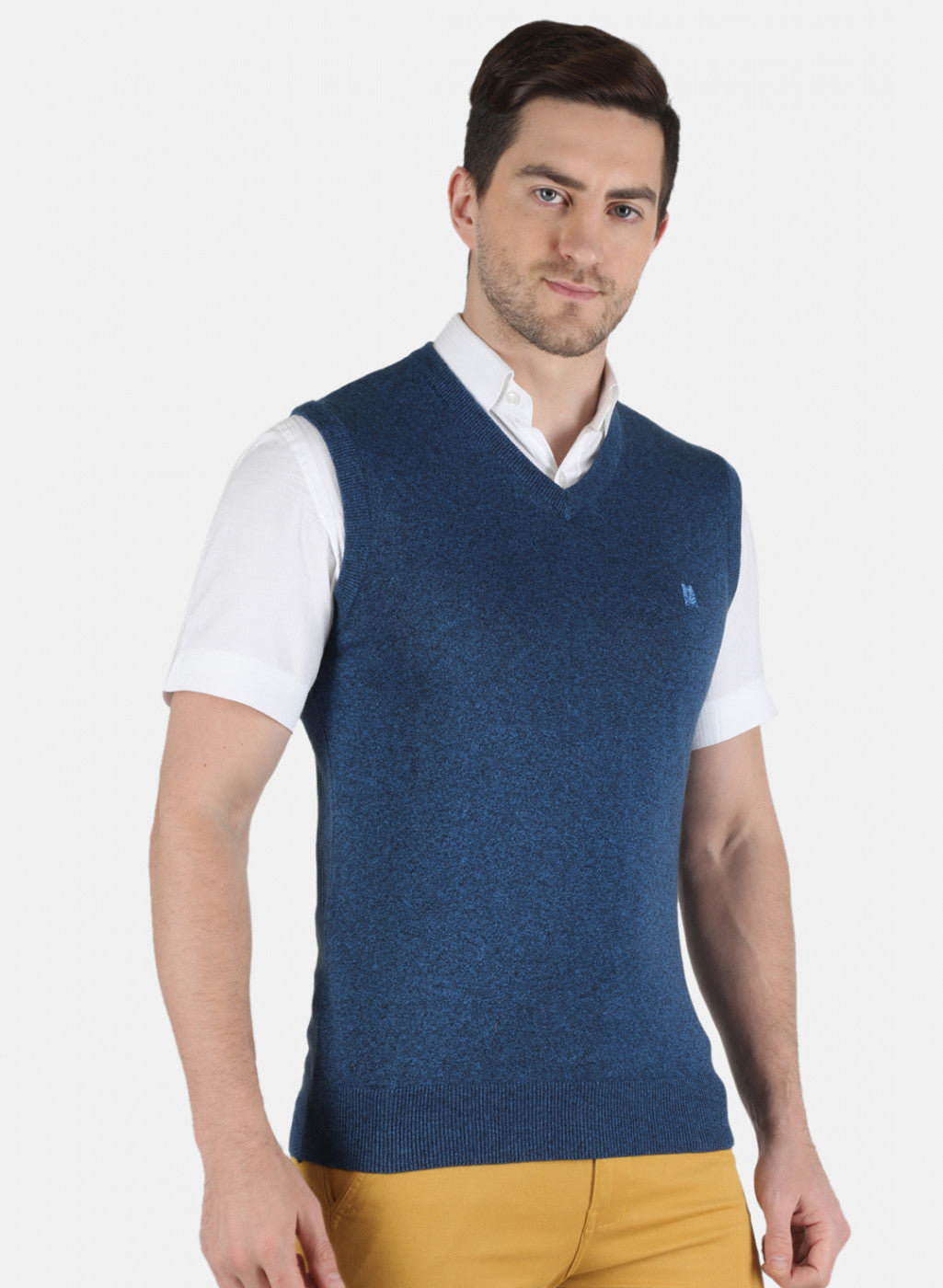Men Blue Solid Sweater