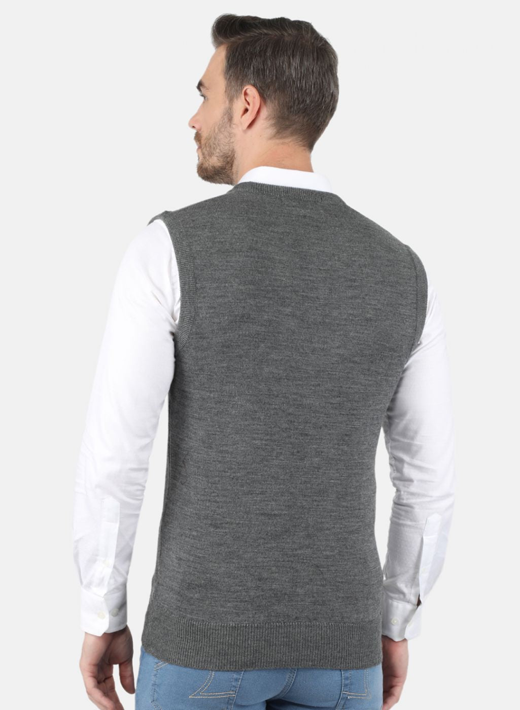 Men Grey Solid Sweater