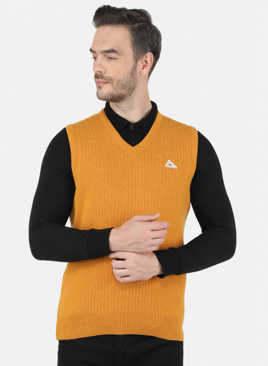 Men Yellow Solid Sweater
