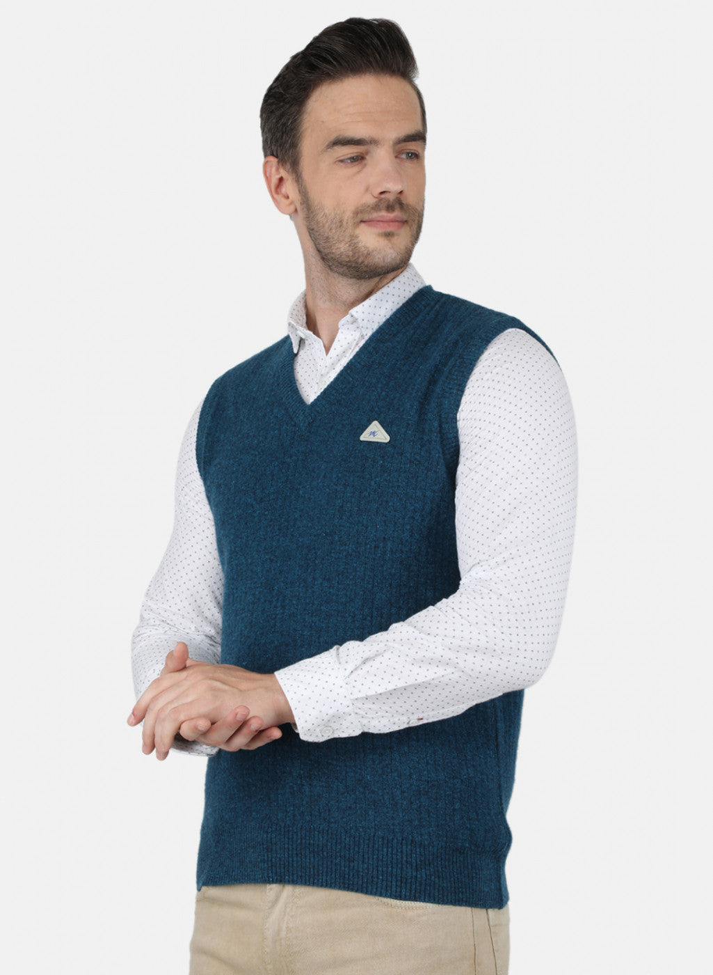 Men Blue Solid Sweater