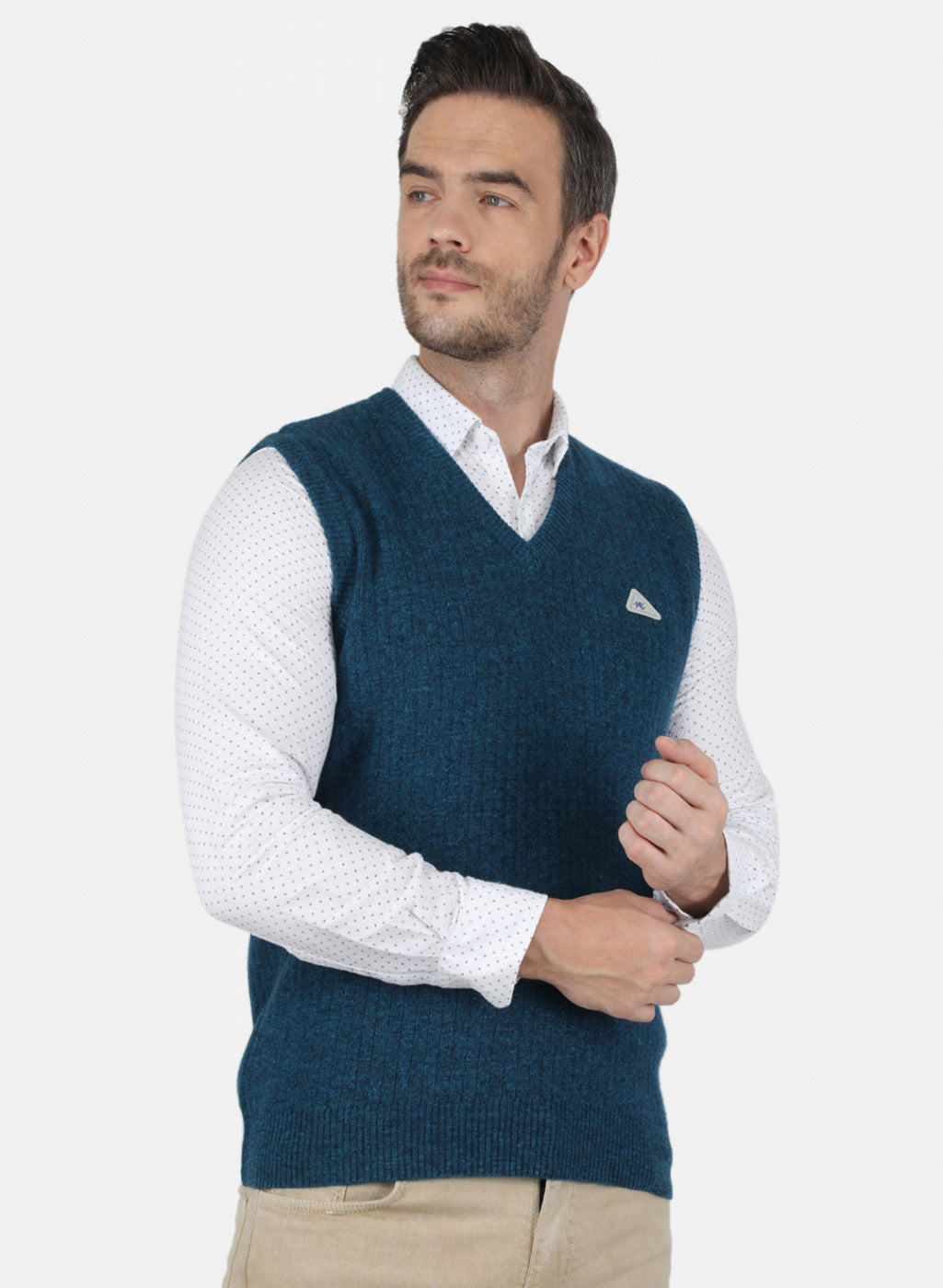 Men Blue Solid Sweater