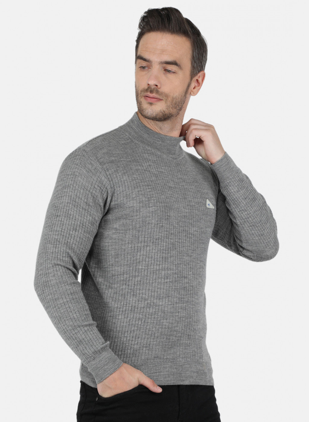Men Grey Solid Pullover