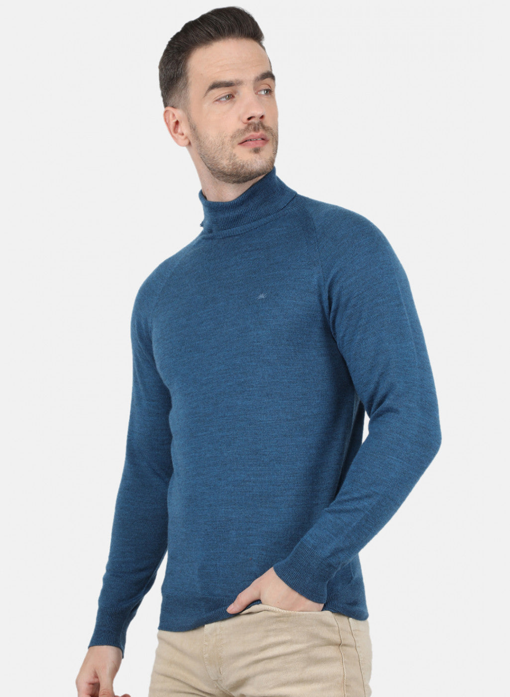 Men Blue Solid Pullover