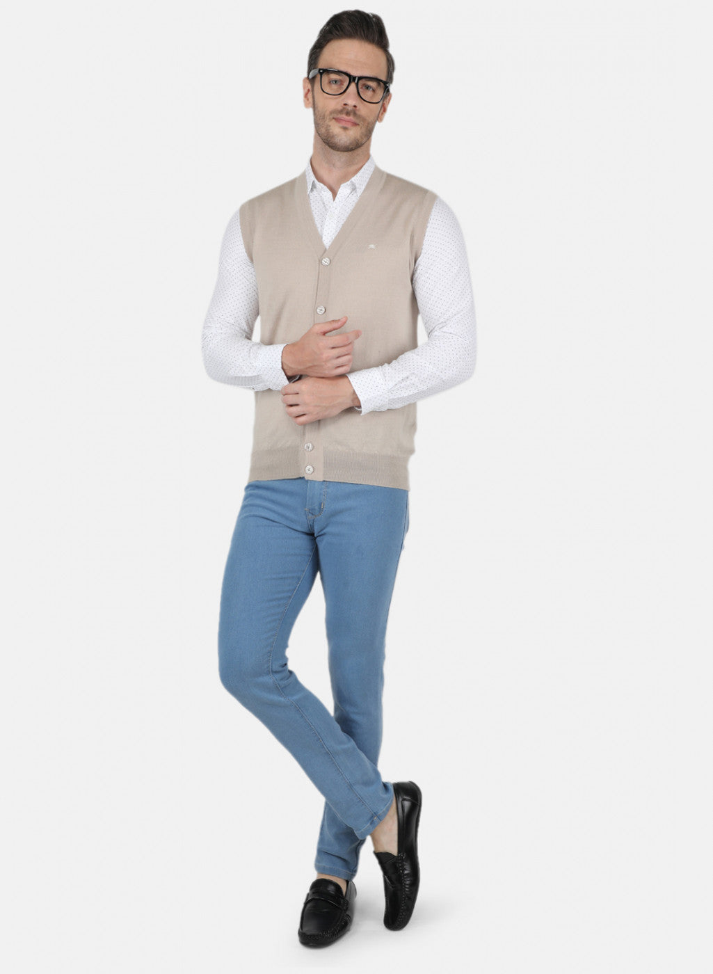 Men Beige Solid Cardigan