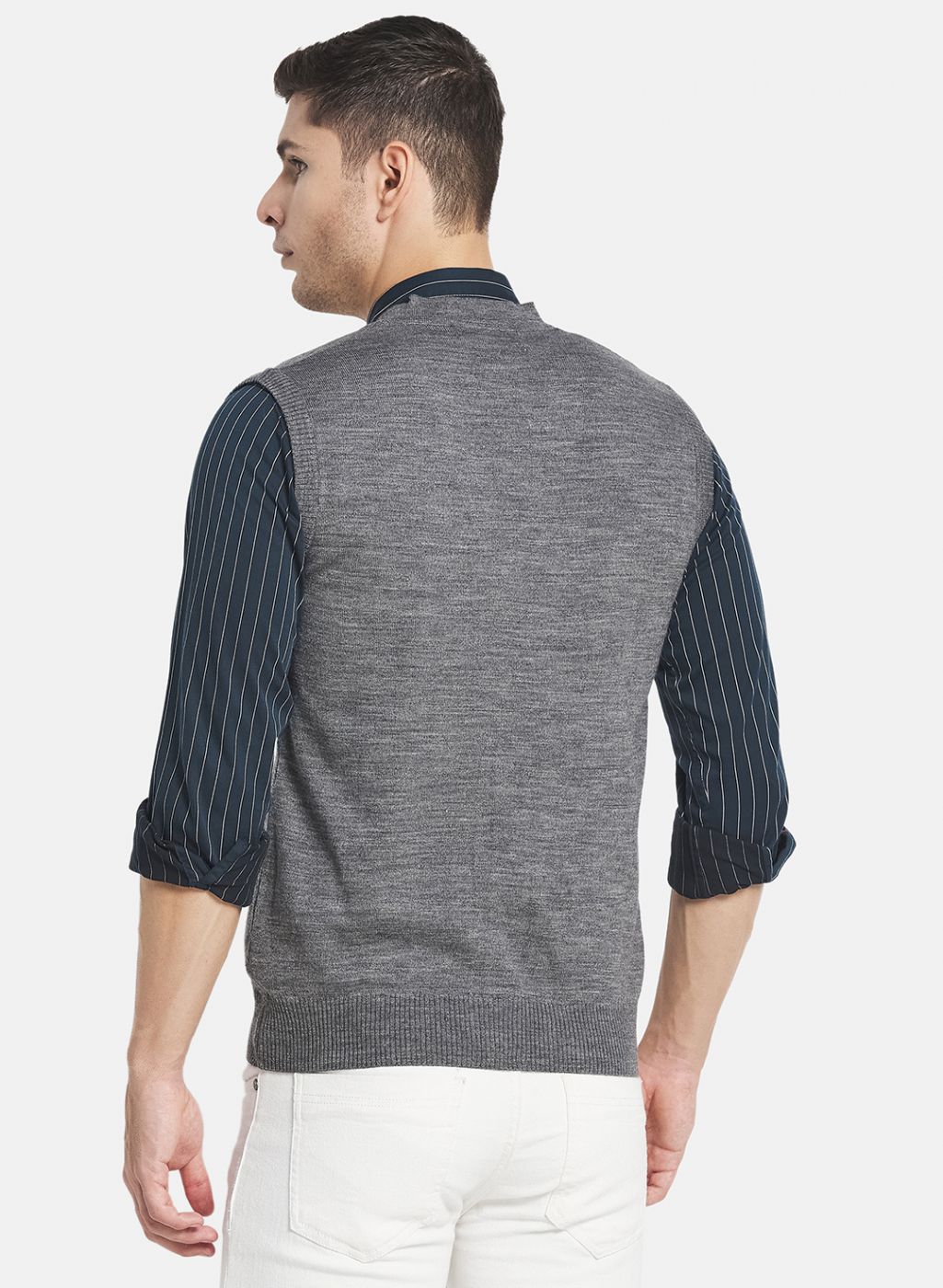 Men Grey Solid Cardigan