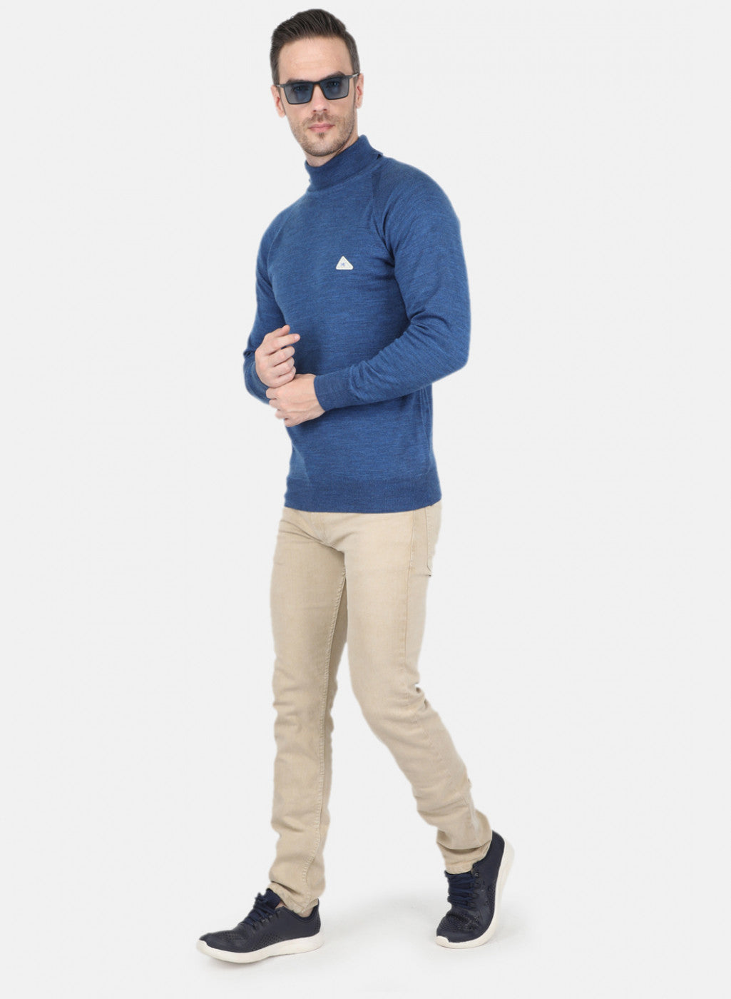 Men Blue Solid Pullover