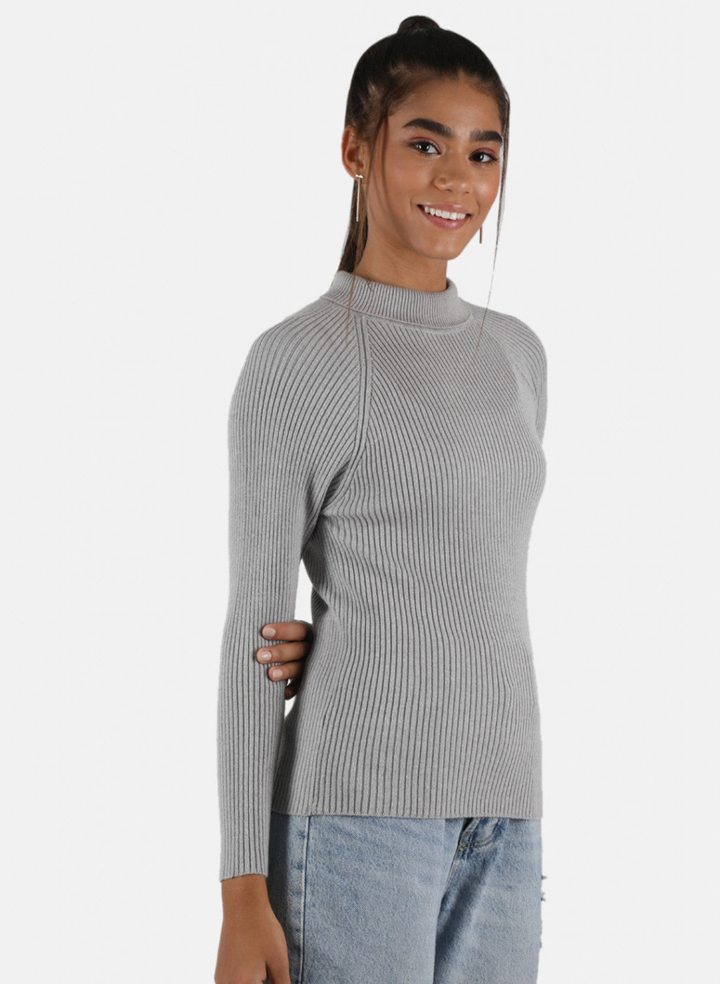 Women Grey Solid Sceavy Top