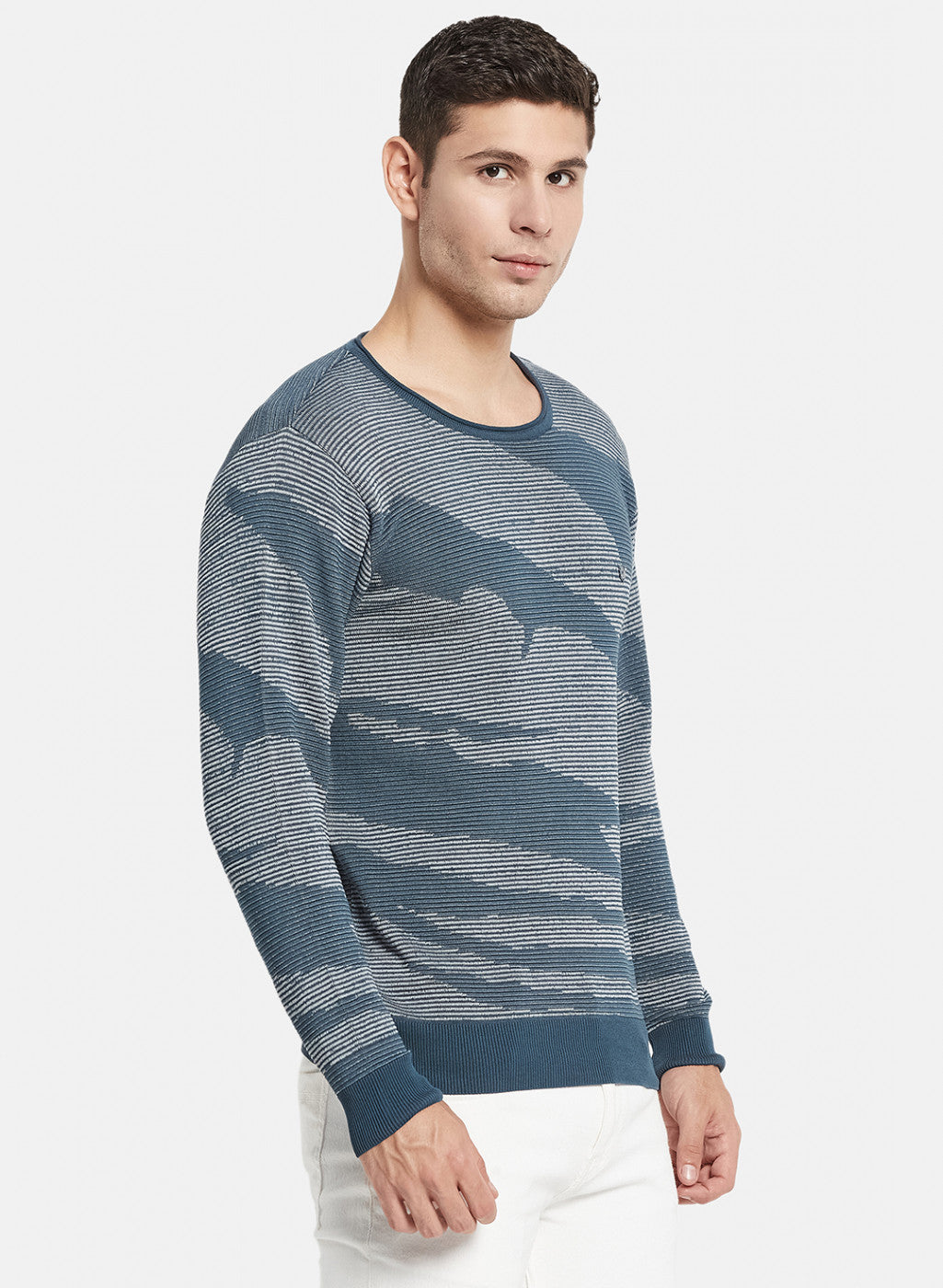 Men Blue Jaquard Pullover