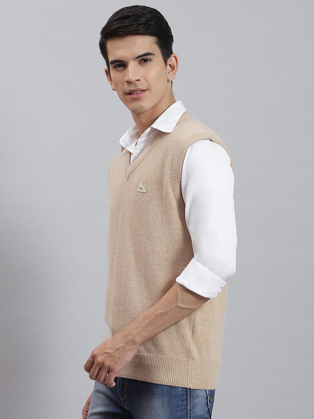 Men Camel Brown Solid V Neck Sleeveless Sweaters/Pullovers