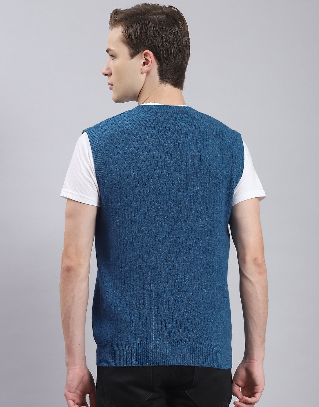 Men Blue Solid V Neck Sleeveless Sweater