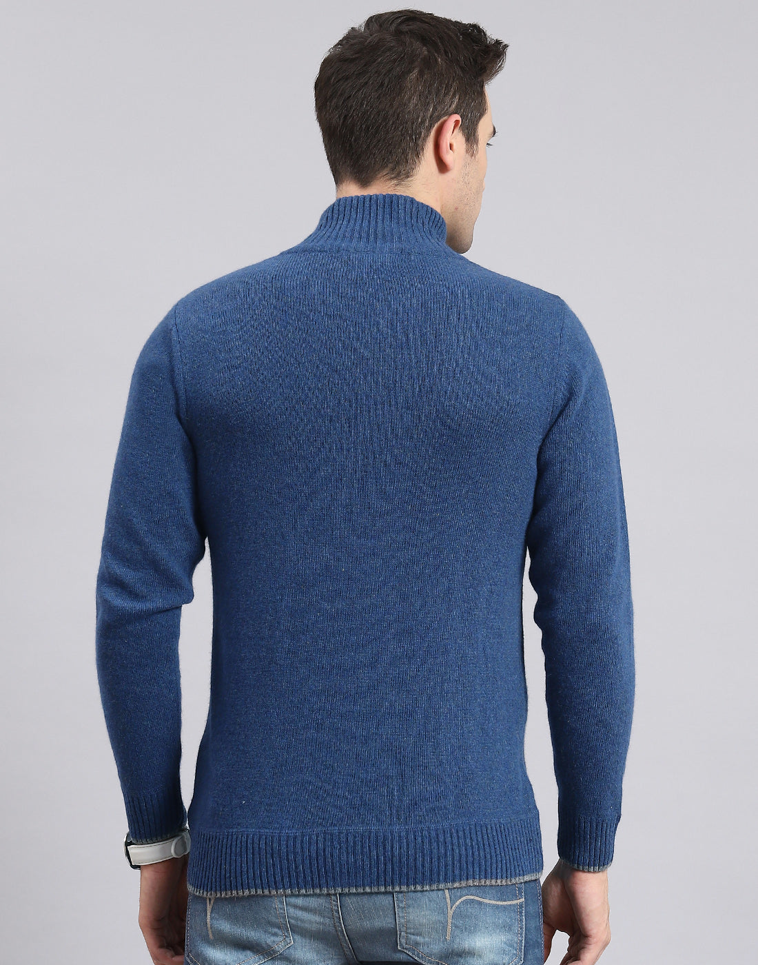 Men Blue Solid Stand Collar Full Sleeve Sweater