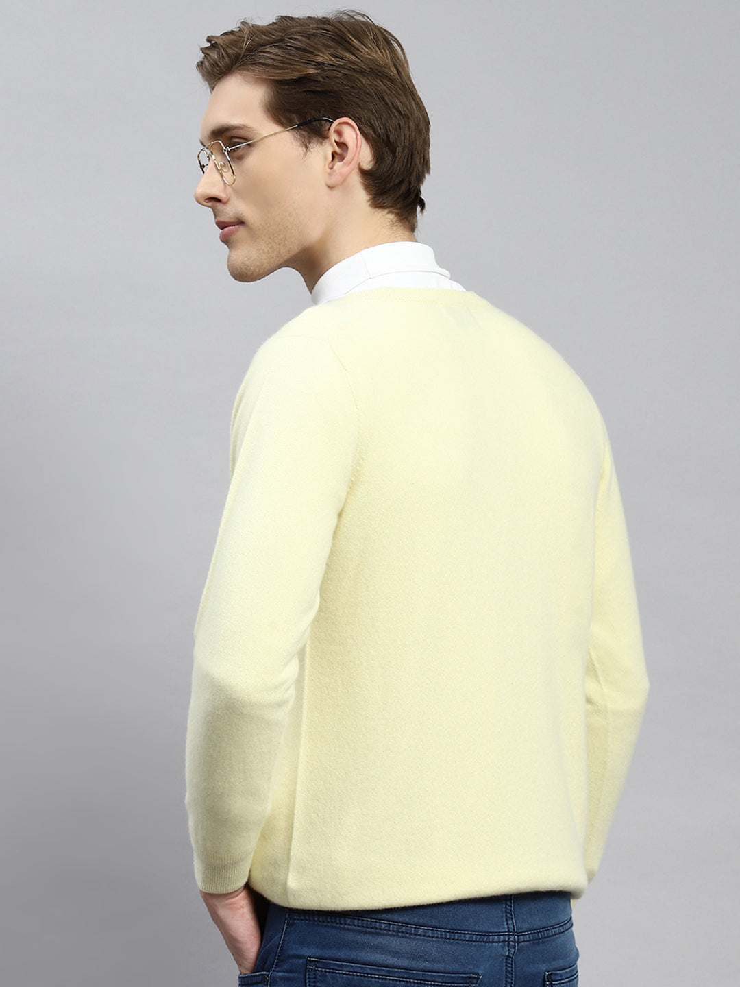Men Cream Solid Pullover