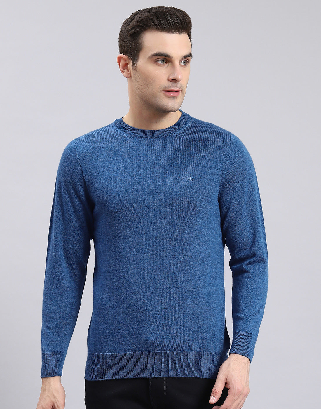 Men Blue Solid Round Neck Full Sleeve Sweater