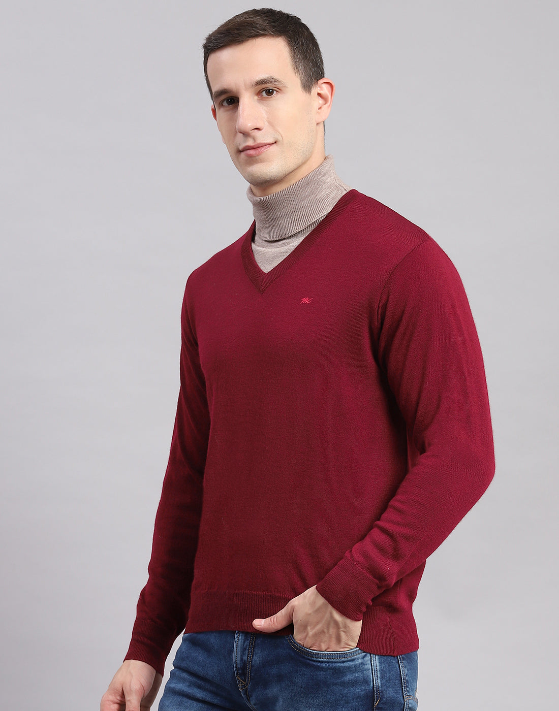 Men Maroon Solid V Neck Full Sleeve Sweaters/Pullovers