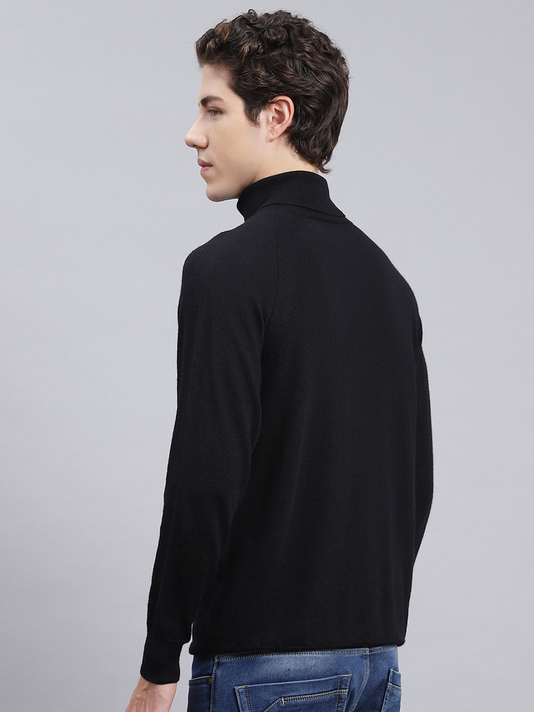 Men Black Solid Pure wool Pullover