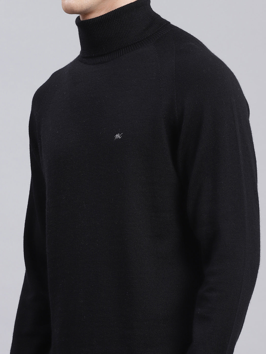 Men Black Solid Pure wool Pullover