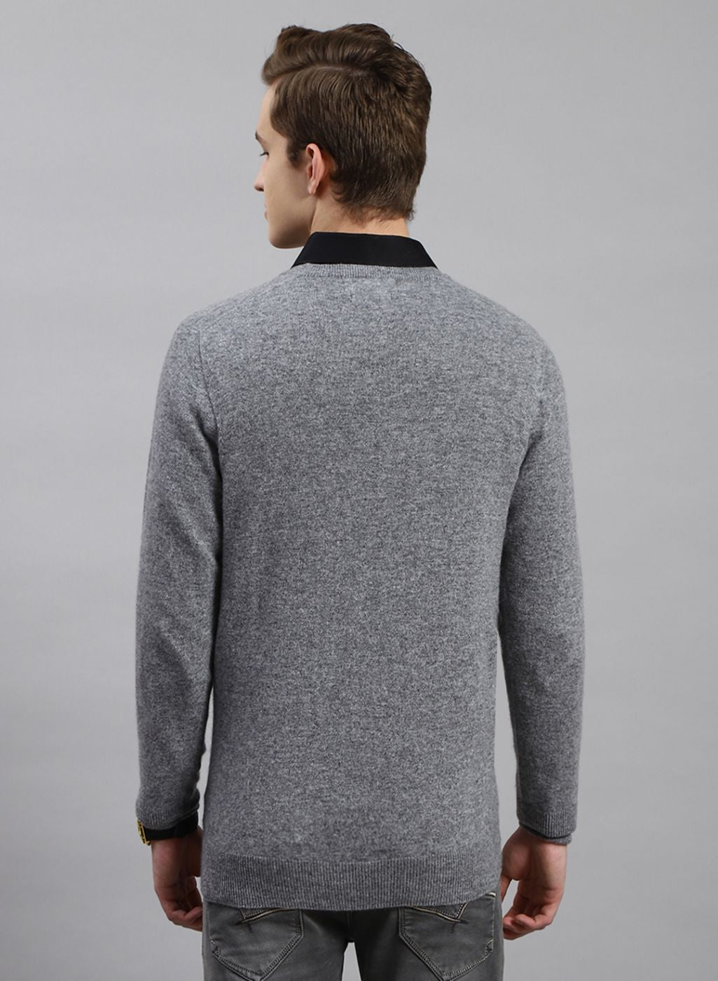 Men Grey Solid Lamb wool Pullover