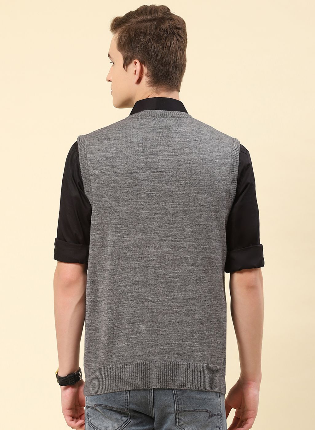 Men Grey Solid Blend wool Sweater